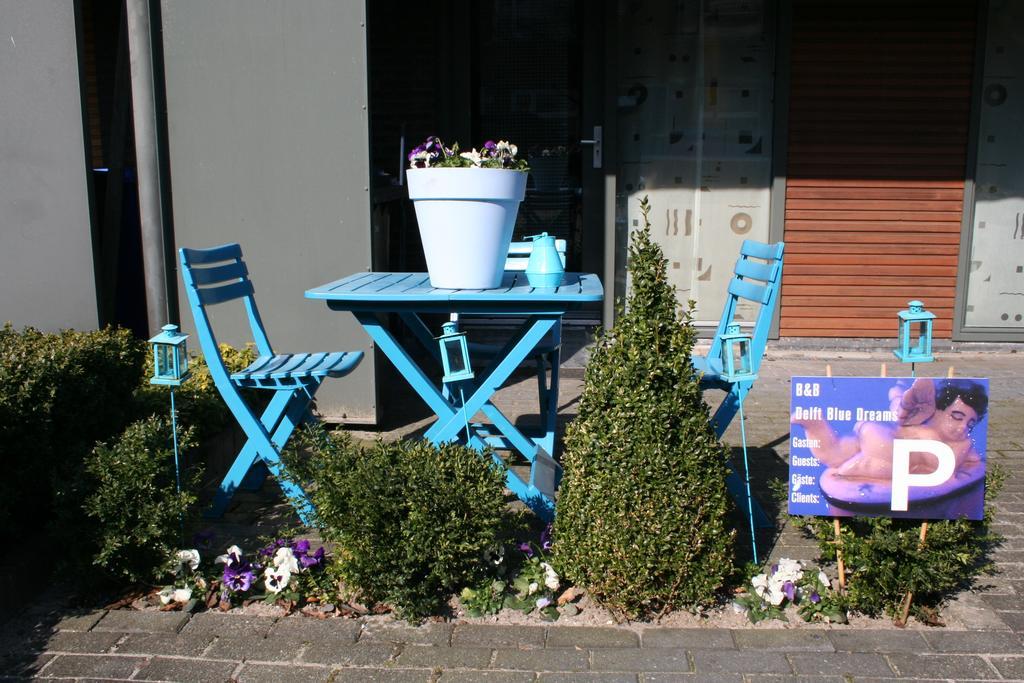 Delft Blue Dreams Bed And Breakfast Exterior photo
